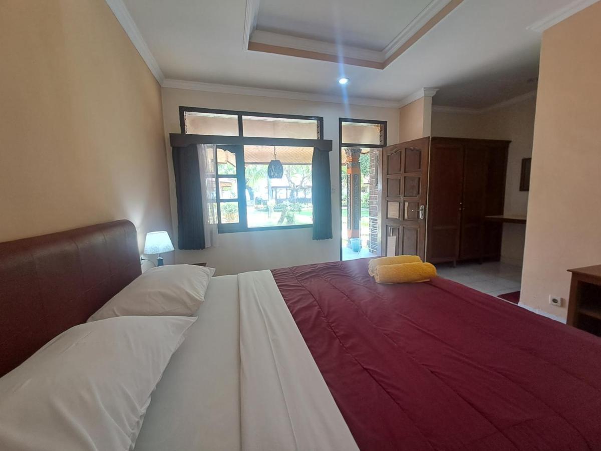 Lovina Beach Hotel Екстериор снимка